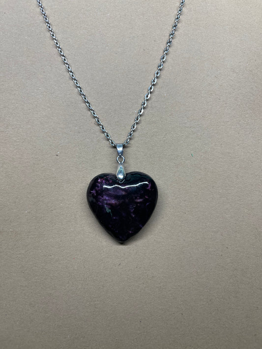 Purple velvet effect heart